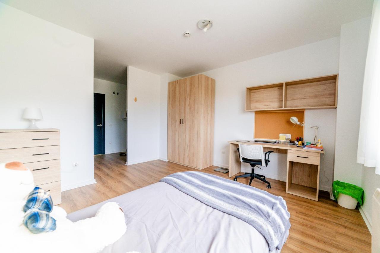 Micampus Logrono Student Residence Εξωτερικό φωτογραφία